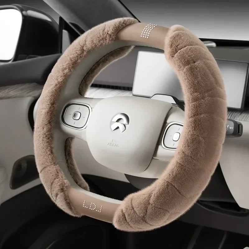 SoftWheel – כיסוי הגה חורפי רך ומחמם
